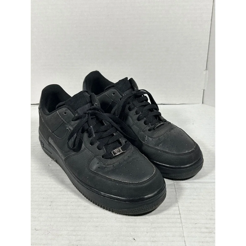 Nike Air Force 1 Low Triple Black Mens 10.5 Leather Sneakers 315122-023